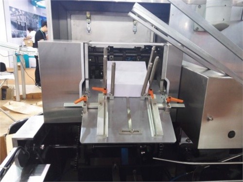 上海知名全自动装盒机哪家好,全自动装盒机