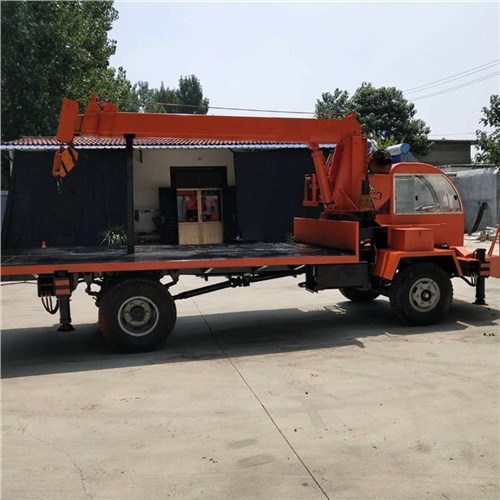 直销四驱六驱随车吊免费咨询,随车吊