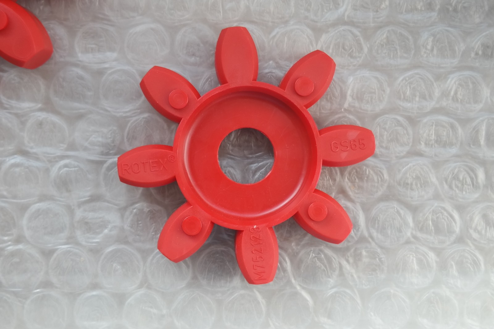 天津进口R0EX-GS12实心胶垫