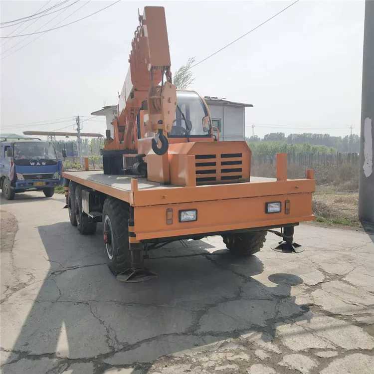 湖南园林吊树木用5吨六驱随车吊电话,六驱随车吊