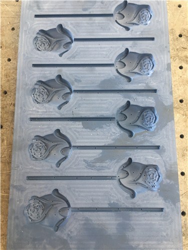 平顶山薄片吸塑模具全国发货,薄片吸塑模具