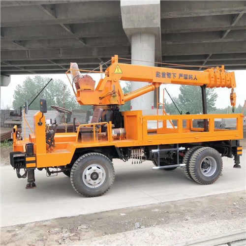 江西工程用四驱四不像随车吊型号齐全,随车吊