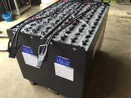 山东发货快叉车电池发货交期快,叉车电池