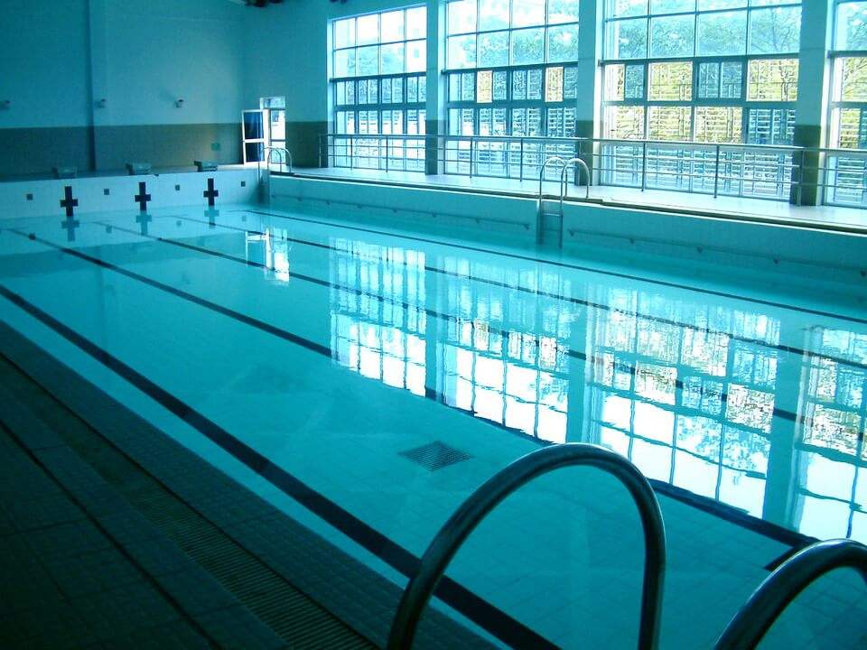 乐山恒温游泳池水处理设备厂家,游泳池水处理