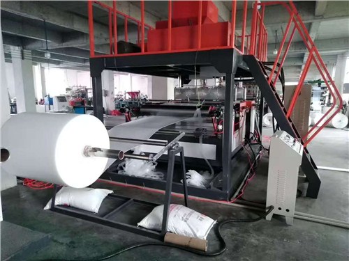 聚乙烯气泡膜机多少钱,气泡膜机